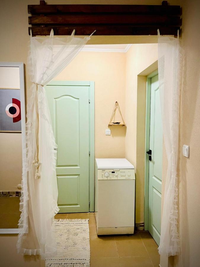 The Green Guest House Of Veliko Tarnovo-Amazing View, Top Location Exterior foto